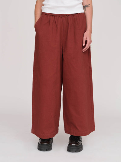 model:Molly wears size S and is 5’7”, collection-womens-trousers