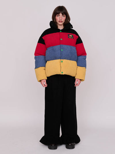 Collection-women-landing, collection-women-new-in-1, collection-womens-jackets, model:Molly wears size S and is 5’ 7”